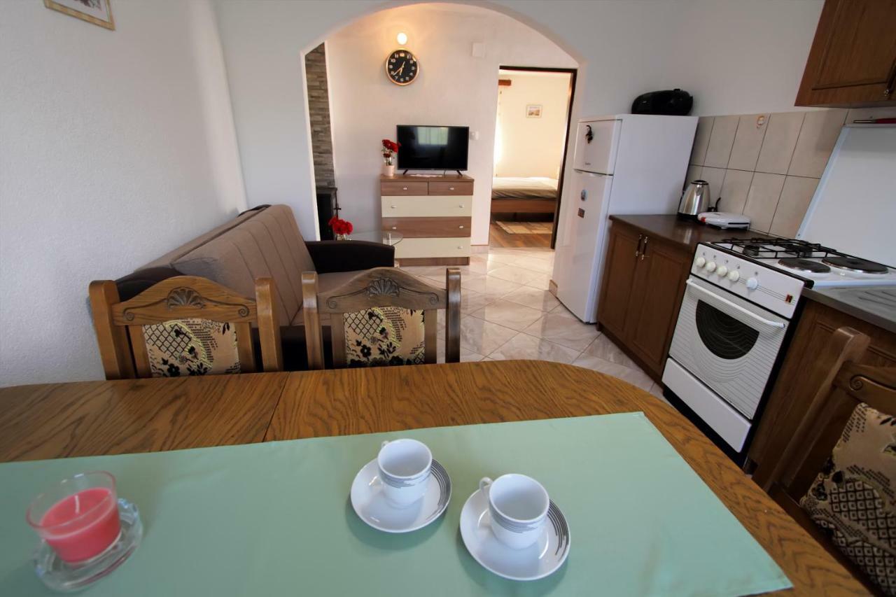 Apartament Nikolina I Katarina Otočac Zewnętrze zdjęcie